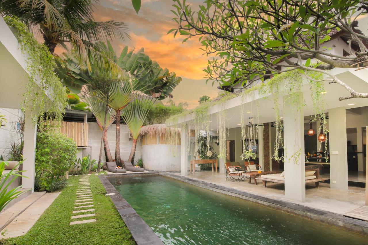 Villa Malou เซมินยัค ภายนอก รูปภาพ