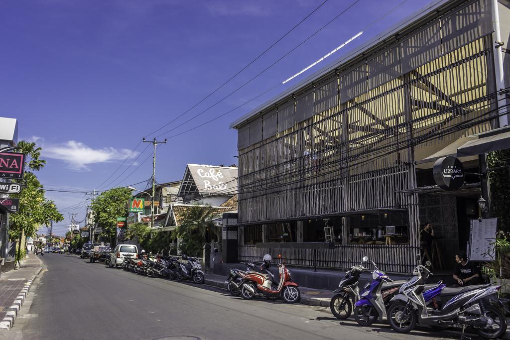 Villa Malou เซมินยัค ภายนอก รูปภาพ