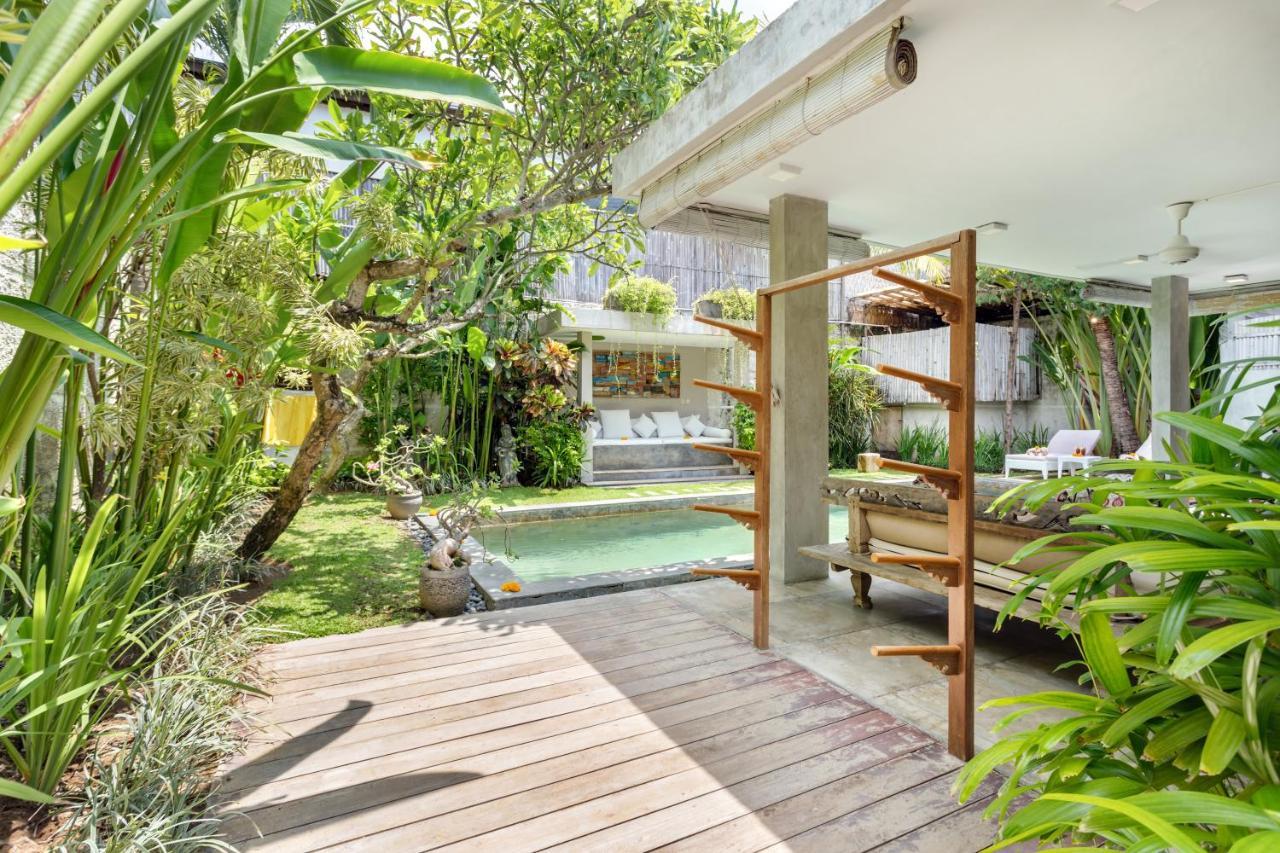 Villa Malou เซมินยัค ภายนอก รูปภาพ